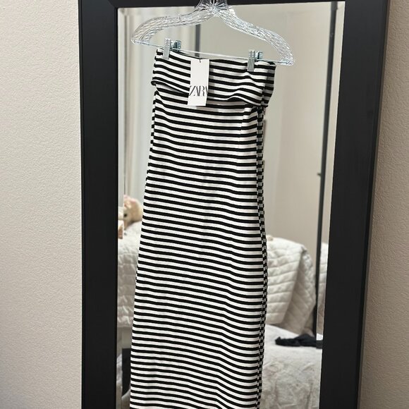 Zara Striped Stretched Knit Midi Dress Size M - Picture 2 of 2